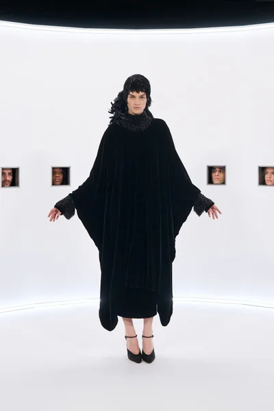Look 2